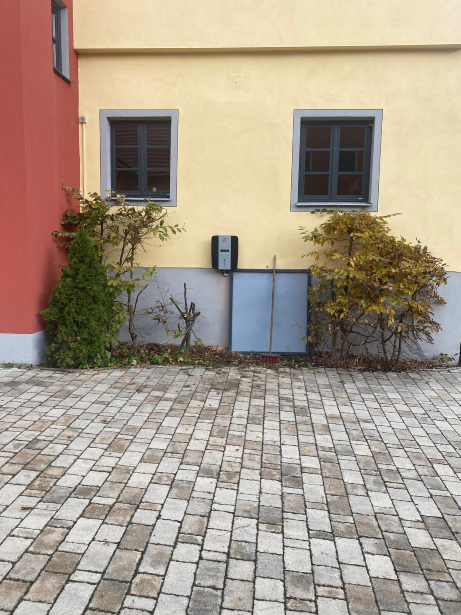 Hotel-Gasthof Zur Post Velburg Kültér fotó